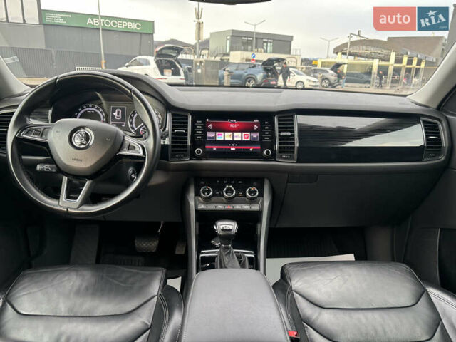 Білий Шкода Kodiaq, об'ємом двигуна 2 л та пробігом 248 тис. км за 21499 $, фото 16 на Automoto.ua