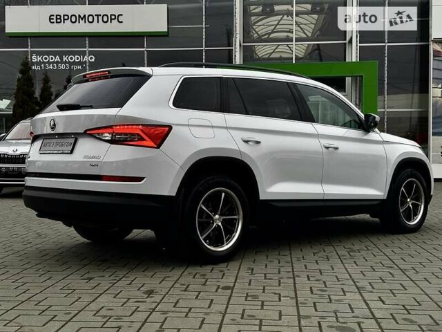 Белый Шкода Kodiaq, объемом двигателя 1.97 л и пробегом 152 тыс. км за 26500 $, фото 5 на Automoto.ua