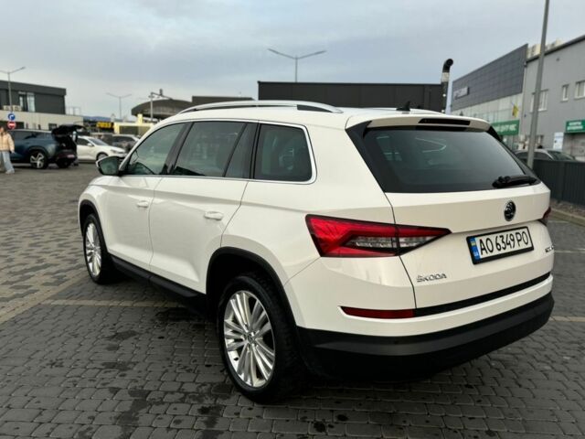 Білий Шкода Kodiaq, об'ємом двигуна 2 л та пробігом 248 тис. км за 21499 $, фото 2 на Automoto.ua