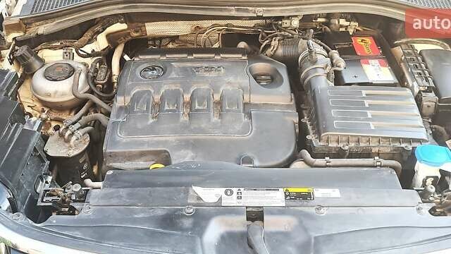 Белый Шкода Kodiaq, объемом двигателя 1.97 л и пробегом 125 тыс. км за 29000 $, фото 14 на Automoto.ua