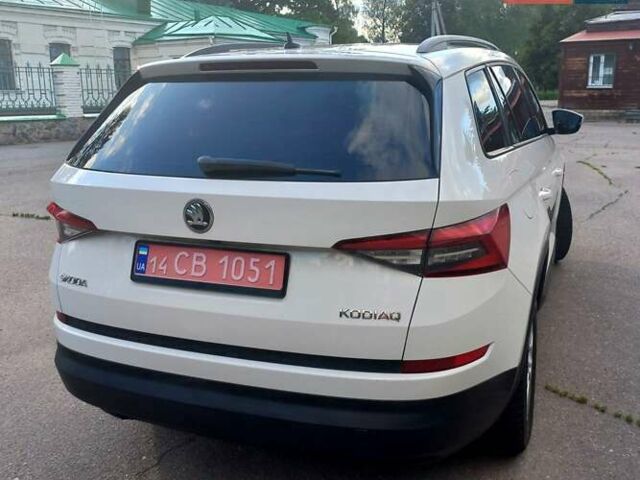 Белый Шкода Kodiaq, объемом двигателя 2 л и пробегом 241 тыс. км за 21900 $, фото 9 на Automoto.ua