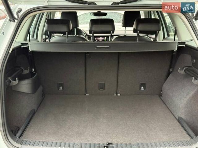 Белый Шкода Kodiaq, объемом двигателя 1.97 л и пробегом 174 тыс. км за 24100 $, фото 28 на Automoto.ua