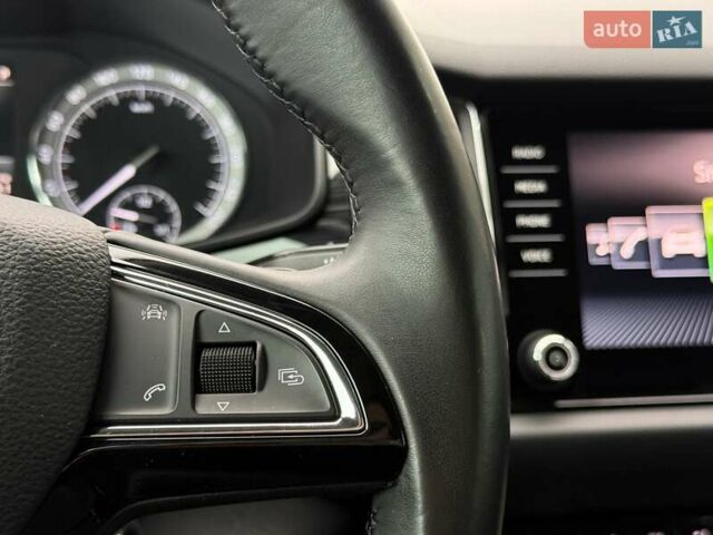 Белый Шкода Kodiaq, объемом двигателя 1.97 л и пробегом 174 тыс. км за 24100 $, фото 24 на Automoto.ua