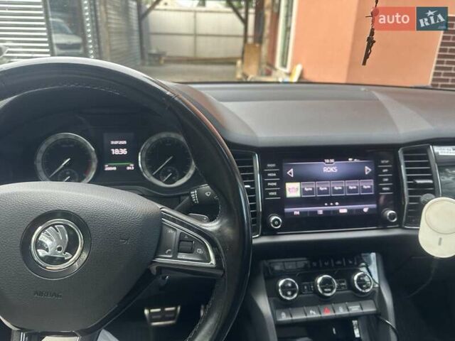 Білий Шкода Kodiaq, об'ємом двигуна 1.97 л та пробігом 277 тис. км за 27000 $, фото 11 на Automoto.ua