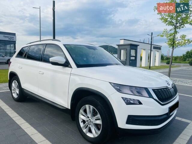 Белый Шкода Kodiaq, объемом двигателя 1.98 л и пробегом 250 тыс. км за 19500 $, фото 34 на Automoto.ua