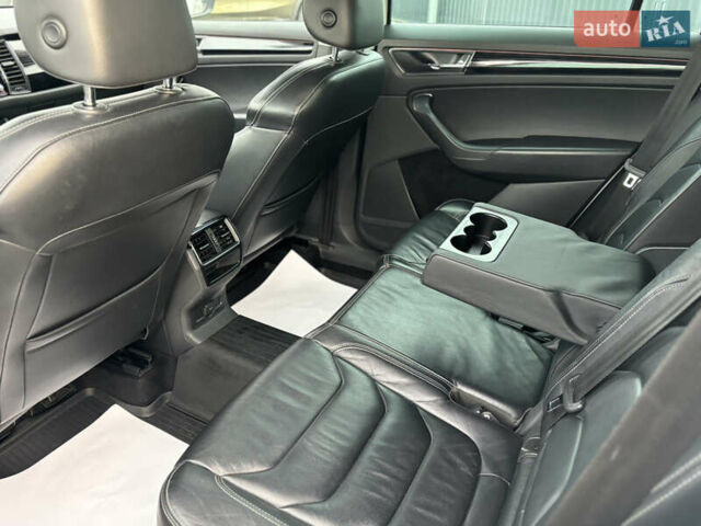 Білий Шкода Kodiaq, об'ємом двигуна 2 л та пробігом 248 тис. км за 21499 $, фото 15 на Automoto.ua