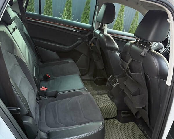 Белый Шкода Kodiaq, объемом двигателя 1.97 л и пробегом 146 тыс. км за 28500 $, фото 8 на Automoto.ua