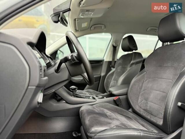Белый Шкода Kodiaq, объемом двигателя 1.97 л и пробегом 174 тыс. км за 24100 $, фото 12 на Automoto.ua