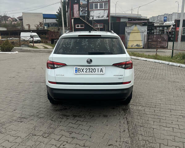 Білий Шкода Kodiaq, об'ємом двигуна 1.97 л та пробігом 239 тис. км за 23500 $, фото 4 на Automoto.ua