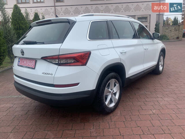 Белый Шкода Kodiaq, объемом двигателя 2 л и пробегом 244 тыс. км за 21950 $, фото 6 на Automoto.ua