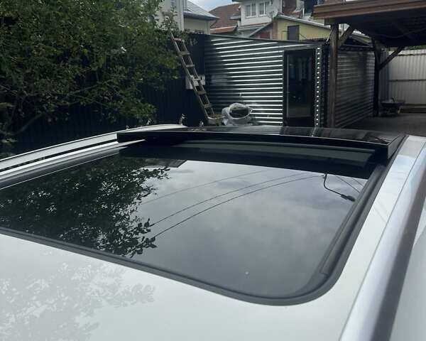 Білий Шкода Kodiaq, об'ємом двигуна 1.97 л та пробігом 277 тис. км за 27000 $, фото 12 на Automoto.ua