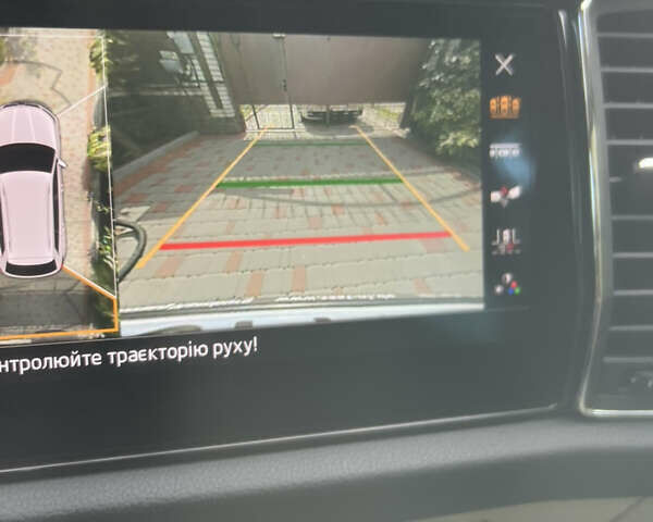 Белый Шкода Kodiaq, объемом двигателя 2 л и пробегом 140 тыс. км за 27200 $, фото 39 на Automoto.ua