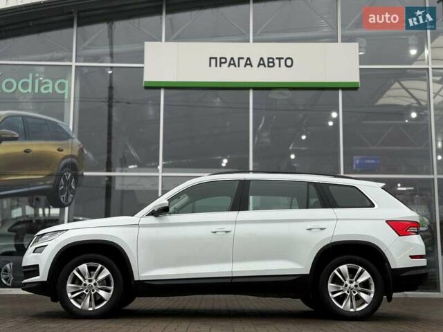 Белый Шкода Kodiaq, объемом двигателя 1.97 л и пробегом 174 тыс. км за 24100 $, фото 1 на Automoto.ua