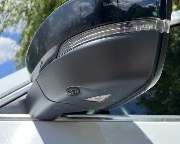 Белый Шкода Kodiaq, объемом двигателя 1.98 л и пробегом 140 тыс. км за 28700 $, фото 19 на Automoto.ua