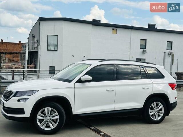 Белый Шкода Kodiaq, объемом двигателя 1.98 л и пробегом 248 тыс. км за 19900 $, фото 7 на Automoto.ua
