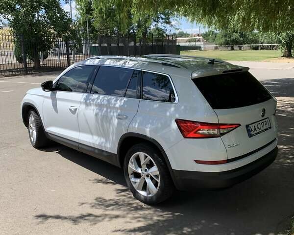 Белый Шкода Kodiaq, объемом двигателя 1.98 л и пробегом 140 тыс. км за 28700 $, фото 11 на Automoto.ua