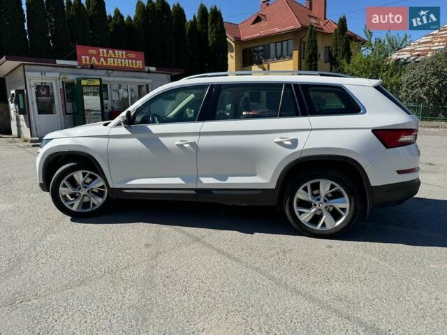 Белый Шкода Kodiaq, объемом двигателя 1.97 л и пробегом 65 тыс. км за 31000 $, фото 6 на Automoto.ua