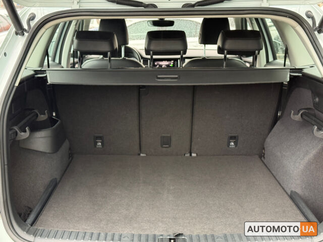 Белый Шкода Kodiaq, объемом двигателя 2 л и пробегом 174 тыс. км за 24100 $, фото 5 на Automoto.ua