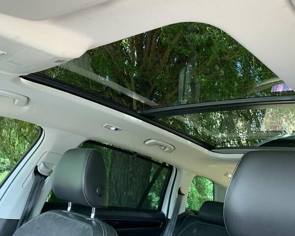 Белый Шкода Kodiaq, объемом двигателя 1.98 л и пробегом 140 тыс. км за 28700 $, фото 31 на Automoto.ua