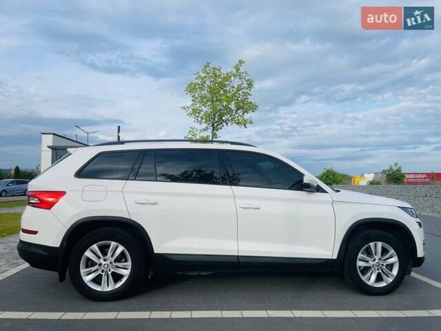 Белый Шкода Kodiaq, объемом двигателя 1.98 л и пробегом 250 тыс. км за 19500 $, фото 33 на Automoto.ua