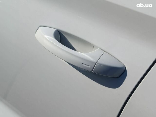 Белый Шкода Kodiaq, объемом двигателя 2 л и пробегом 125 тыс. км за 29790 $, фото 15 на Automoto.ua