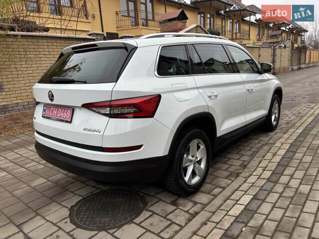 Білий Шкода Kodiaq, об'ємом двигуна 2 л та пробігом 240 тис. км за 21950 $, фото 8 на Automoto.ua