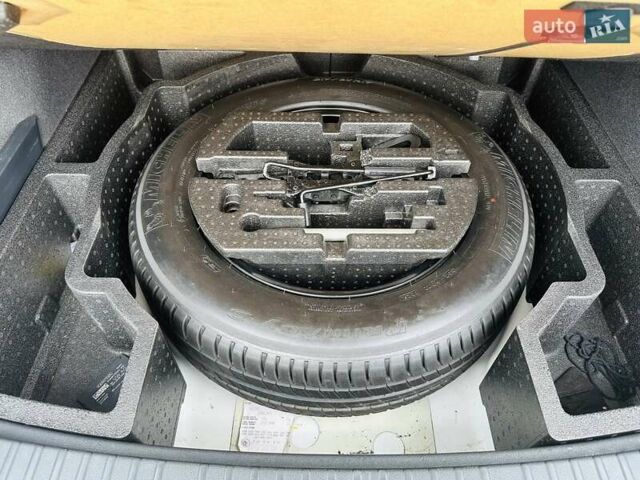 Белый Шкода Kodiaq, объемом двигателя 1.98 л и пробегом 250 тыс. км за 19500 $, фото 18 на Automoto.ua