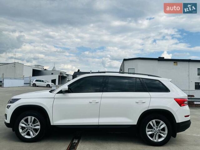 Белый Шкода Kodiaq, объемом двигателя 1.98 л и пробегом 250 тыс. км за 19500 $, фото 7 на Automoto.ua