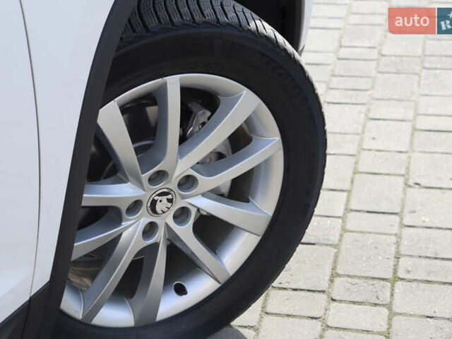 Белый Шкода Kodiaq, объемом двигателя 2 л и пробегом 228 тыс. км за 26200 $, фото 16 на Automoto.ua