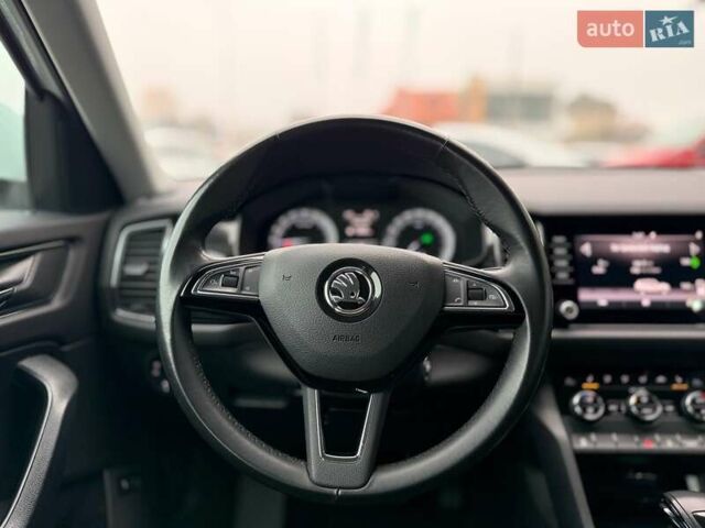 Белый Шкода Kodiaq, объемом двигателя 1.97 л и пробегом 174 тыс. км за 24100 $, фото 16 на Automoto.ua