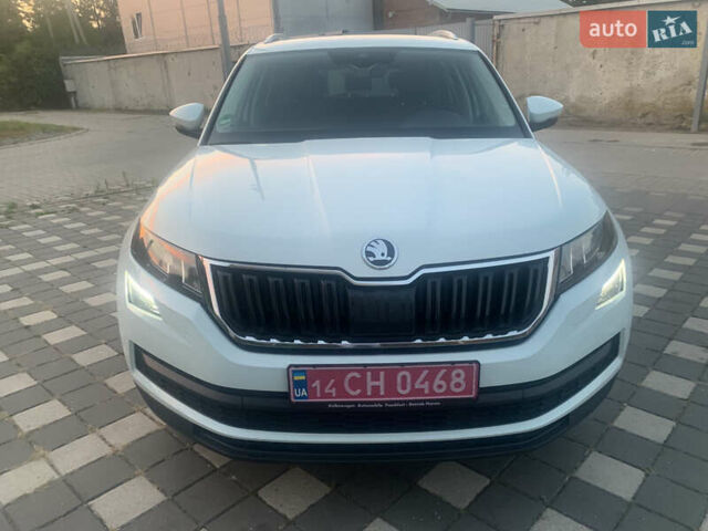 Белый Шкода Kodiaq, объемом двигателя 2 л и пробегом 244 тыс. км за 22800 $, фото 11 на Automoto.ua