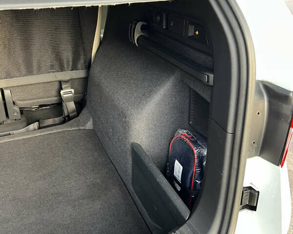 Белый Шкода Kodiaq, объемом двигателя 2 л и пробегом 141 тыс. км за 26200 $, фото 31 на Automoto.ua