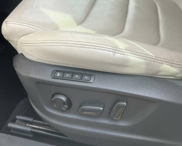 Белый Шкода Kodiaq, объемом двигателя 2 л и пробегом 140 тыс. км за 27200 $, фото 29 на Automoto.ua