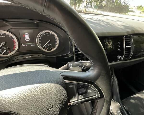 Белый Шкода Kodiaq, объемом двигателя 1.98 л и пробегом 140 тыс. км за 28700 $, фото 26 на Automoto.ua