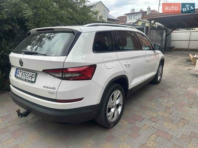 Білий Шкода Kodiaq, об'ємом двигуна 1.97 л та пробігом 277 тис. км за 27000 $, фото 5 на Automoto.ua