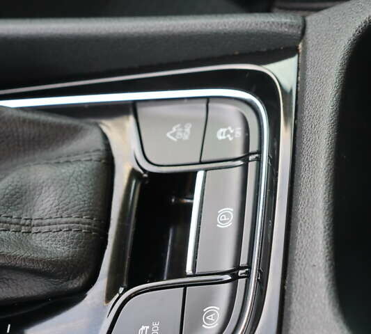 Белый Шкода Kodiaq, объемом двигателя 2 л и пробегом 228 тыс. км за 26200 $, фото 27 на Automoto.ua