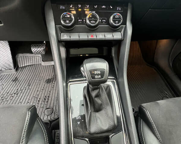 Белый Шкода Kodiaq, объемом двигателя 1.97 л и пробегом 101 тыс. км за 27000 $, фото 9 на Automoto.ua