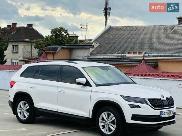 Белый Шкода Kodiaq, объемом двигателя 1.98 л и пробегом 248 тыс. км за 19900 $, фото 38 на Automoto.ua