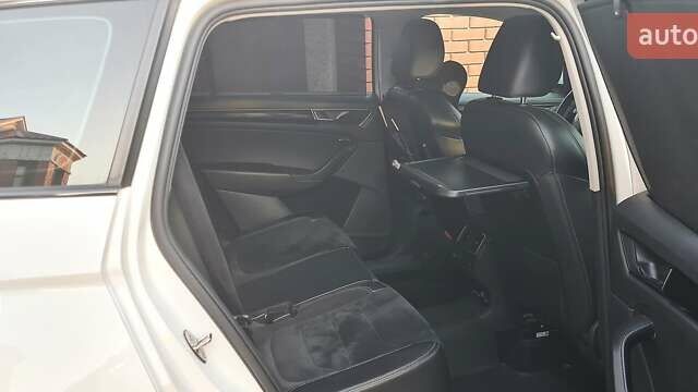 Белый Шкода Kodiaq, объемом двигателя 1.97 л и пробегом 125 тыс. км за 29000 $, фото 19 на Automoto.ua