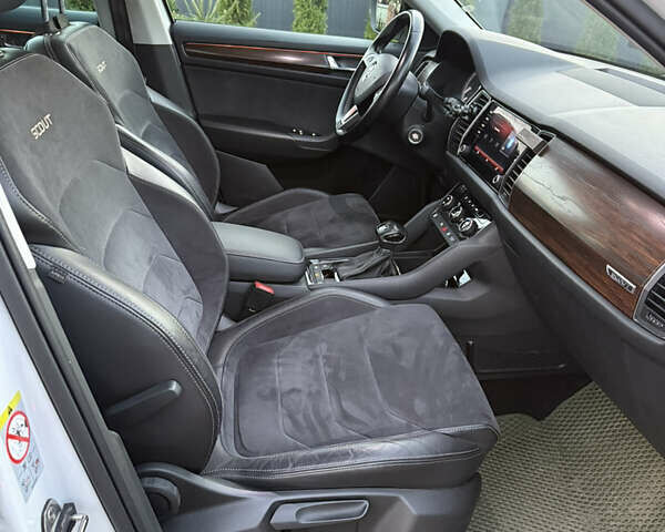 Белый Шкода Kodiaq, объемом двигателя 1.97 л и пробегом 146 тыс. км за 28500 $, фото 7 на Automoto.ua