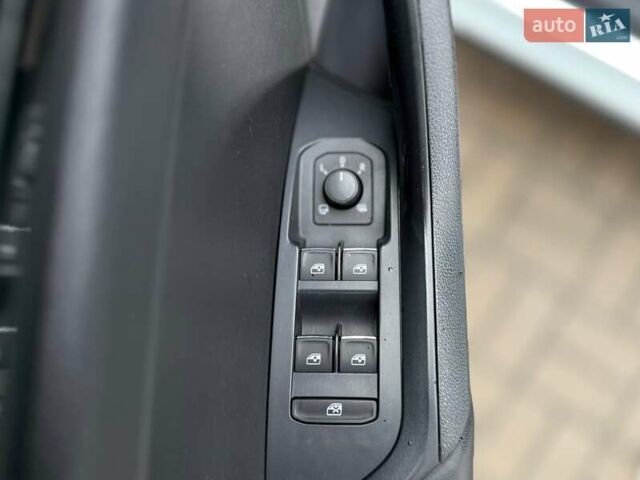 Белый Шкода Kodiaq, объемом двигателя 1.97 л и пробегом 174 тыс. км за 24100 $, фото 18 на Automoto.ua