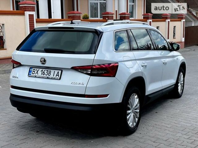 Білий Шкода Kodiaq, об'ємом двигуна 1.97 л та пробігом 180 тис. км за 26900 $, фото 4 на Automoto.ua