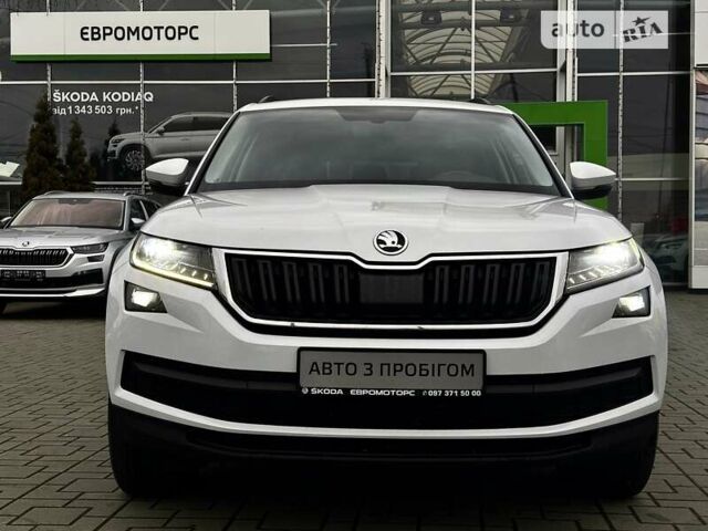 Білий Шкода Kodiaq, об'ємом двигуна 1.97 л та пробігом 152 тис. км за 26500 $, фото 2 на Automoto.ua