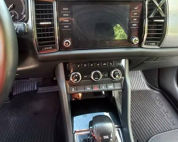 Белый Шкода Kodiaq, объемом двигателя 2 л и пробегом 241 тыс. км за 21900 $, фото 41 на Automoto.ua