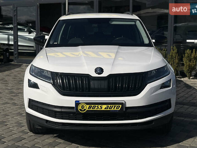 Белый Шкода Kodiaq, объемом двигателя 1.97 л и пробегом 310 тыс. км за 25500 $, фото 1 на Automoto.ua