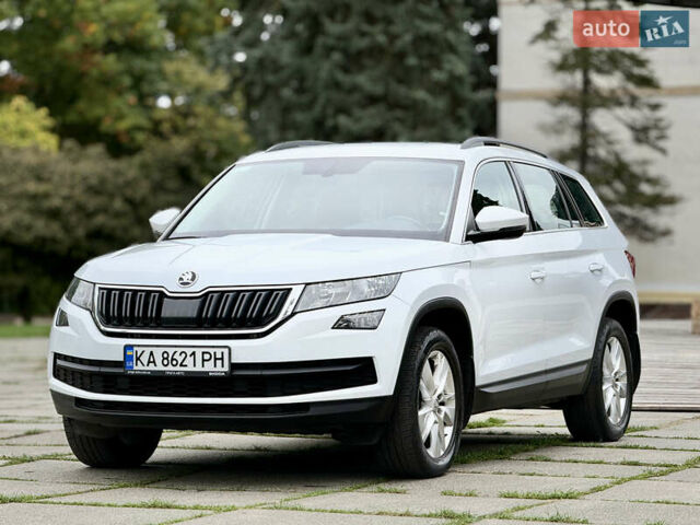 Білий Шкода Kodiaq, об'ємом двигуна 1.98 л та пробігом 125 тис. км за 23800 $, фото 11 на Automoto.ua