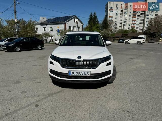 Белый Шкода Kodiaq, объемом двигателя 1.97 л и пробегом 65 тыс. км за 31000 $, фото 5 на Automoto.ua