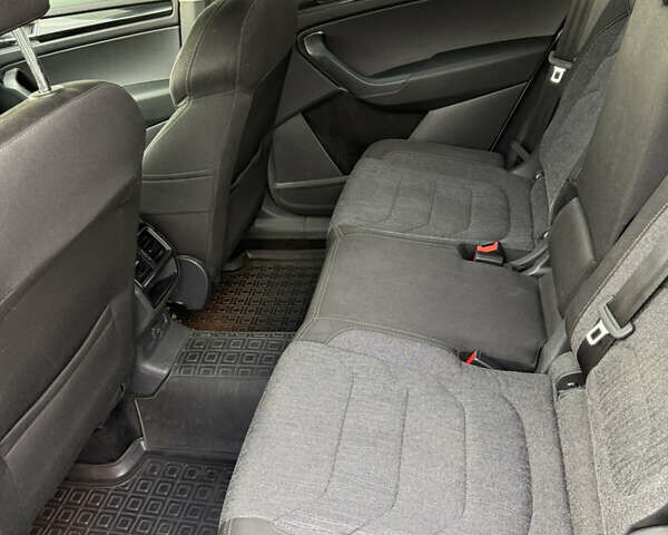 Белый Шкода Kodiaq, объемом двигателя 1.97 л и пробегом 162 тыс. км за 26500 $, фото 7 на Automoto.ua
