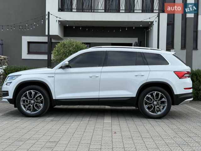 Белый Шкода Kodiaq, объемом двигателя 1.97 л и пробегом 230 тыс. км за 26999 $, фото 27 на Automoto.ua