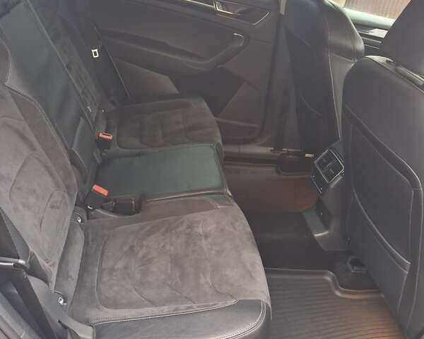 Белый Шкода Kodiaq, объемом двигателя 2 л и пробегом 198 тыс. км за 23999 $, фото 4 на Automoto.ua